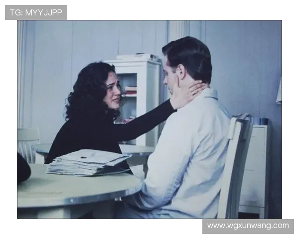 欧美足球明星住院期间的励志故事与友情电影探讨